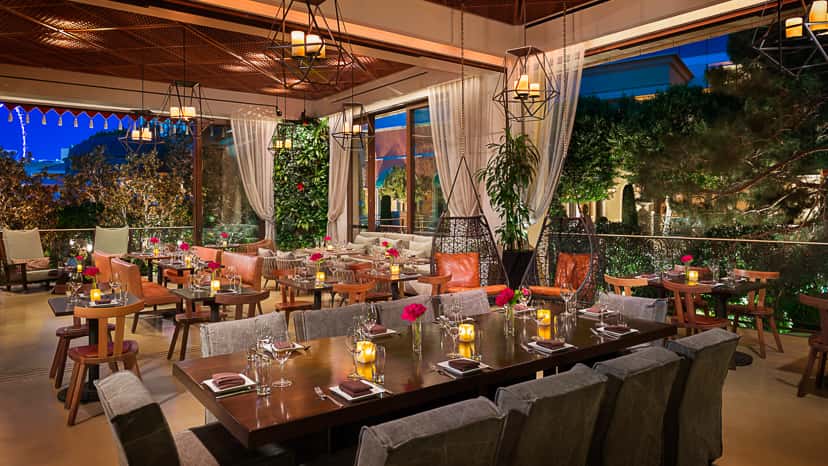 Restaurant at store wynn las vegas